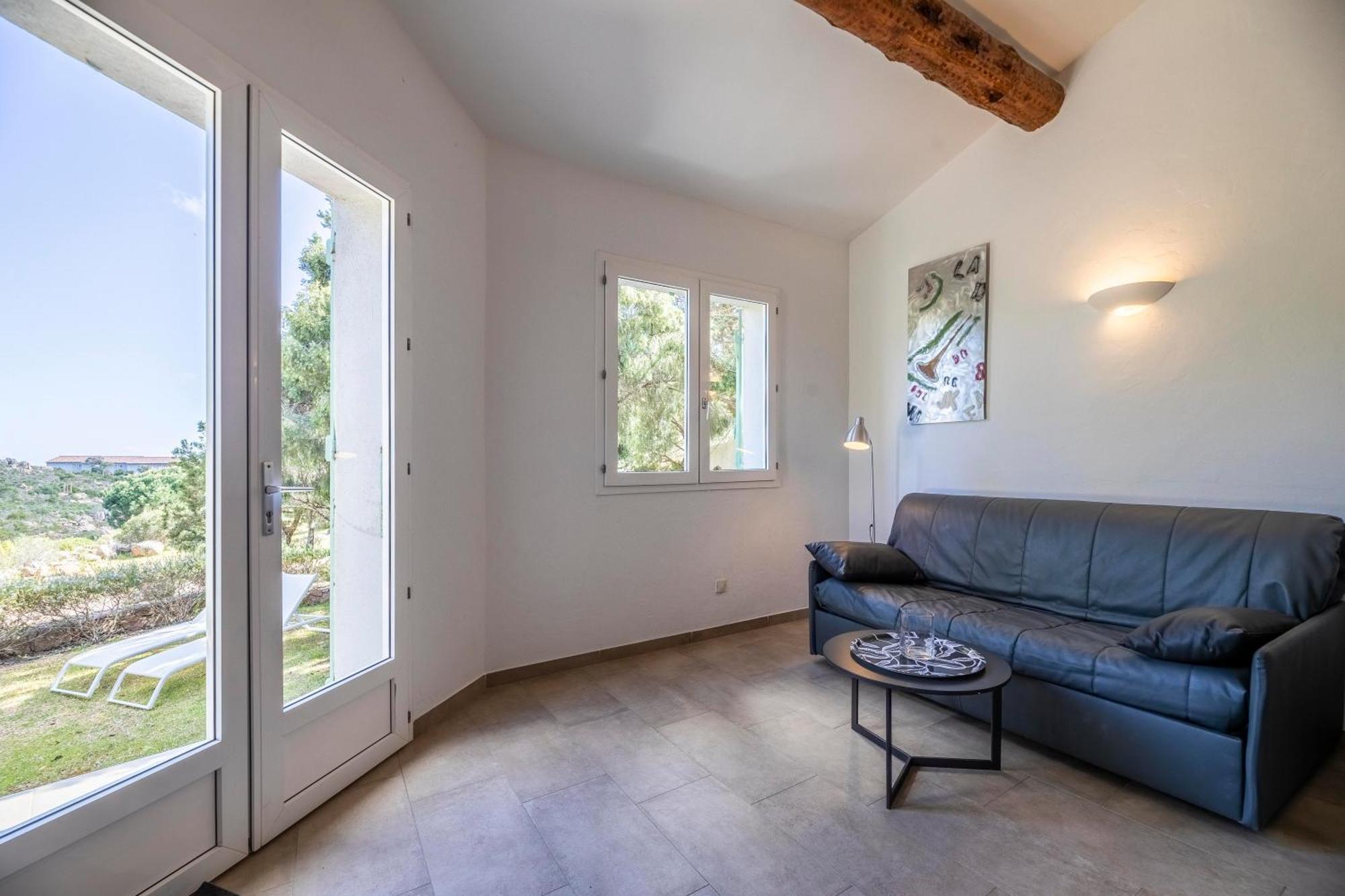 Residence Santa Monica Bonifacio  Ngoại thất bức ảnh